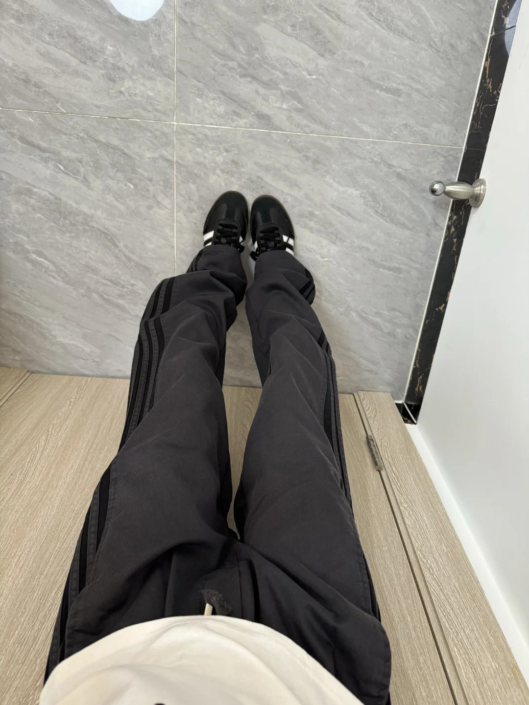 Cleanfit Straight Leg Pants Me - đánh giá và giá Street Fashion Vibes