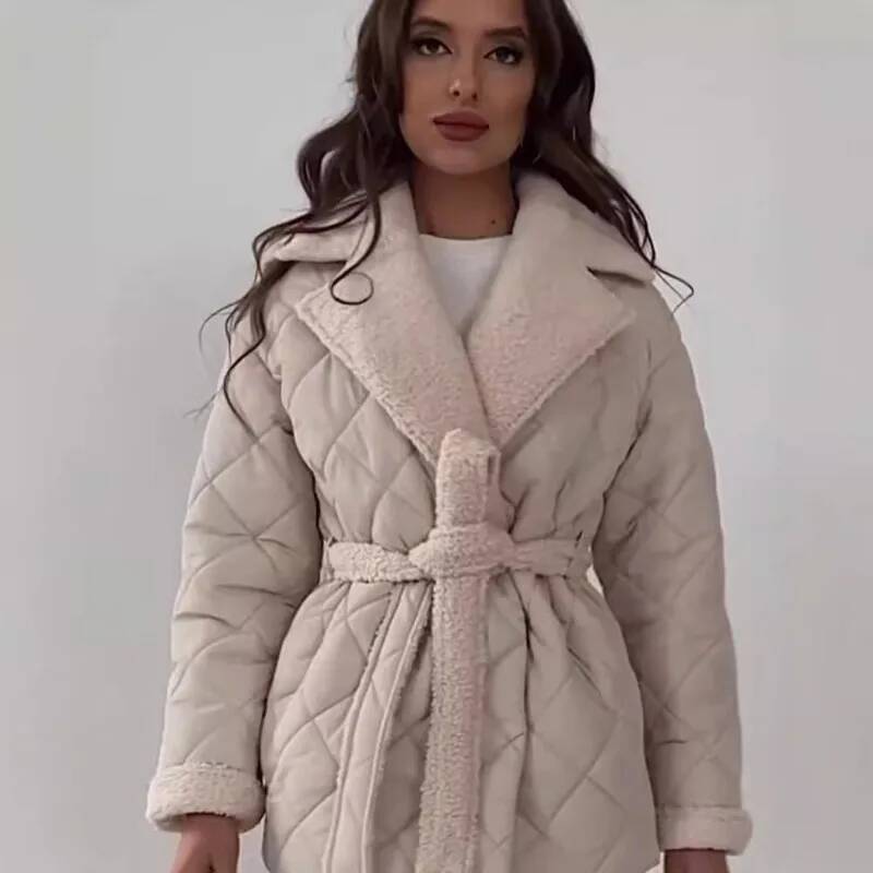 Elegant Quilted With Faux Fur  - đánh giá và giá Street Fashion England