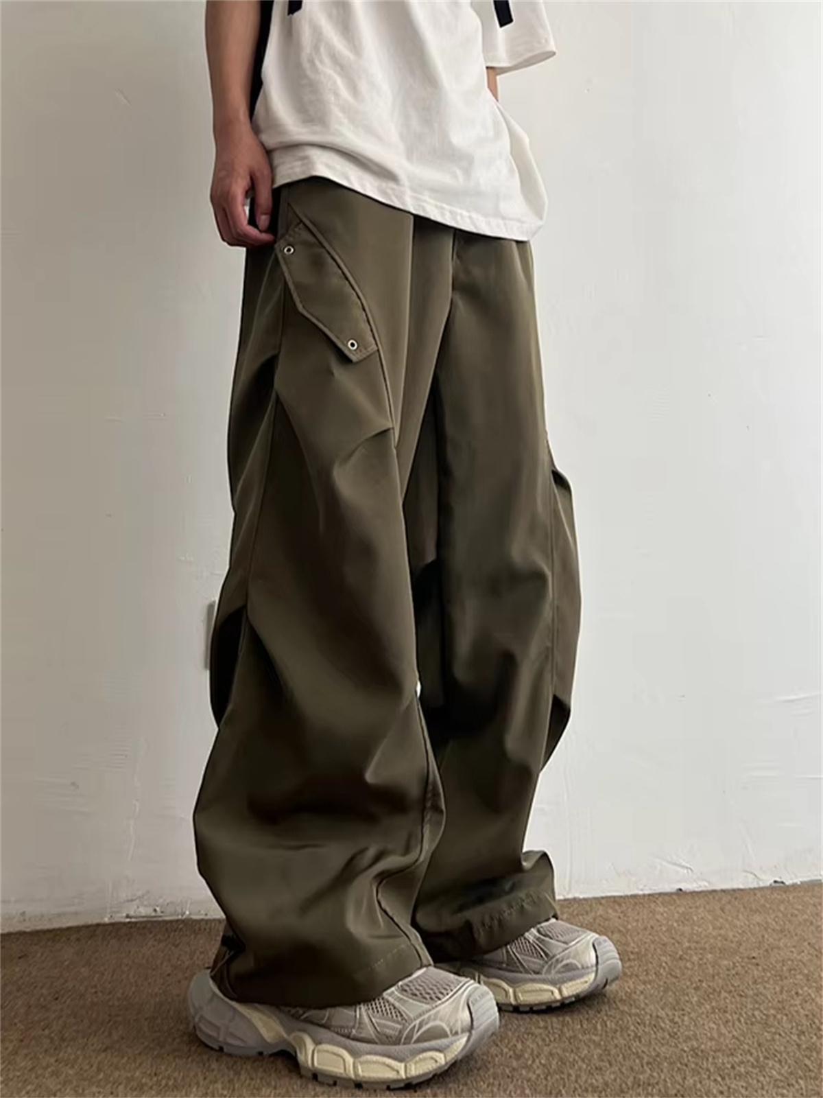 Techwear Parachute Cargo Pants - đánh giá và giá Street Fashion Korea