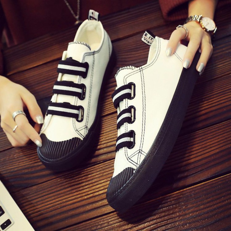 Korean Style Slip-On Canvas Sh - đánh giá và giá Street Fashion Vibes
